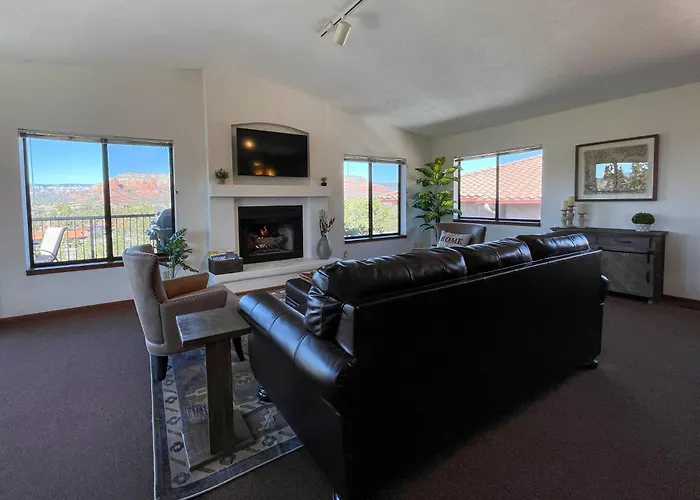 Awe Inspiring Red Rock Views With Hot Tub! Ferienhaus